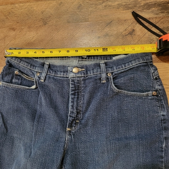 Riders by Lee Women's Relaxed Fit Straight Leg Heavyweight Blue Jeans Size 14 M - Picture 8 of 10